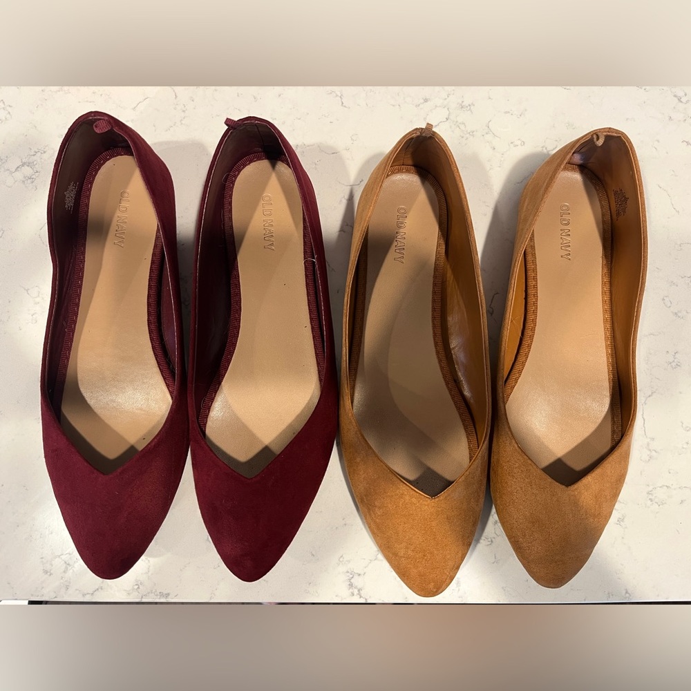 2 Pairs of Pointed Toe Flats
